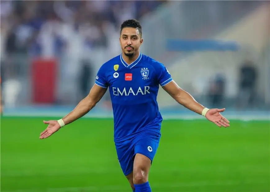 سالم الدوسري يجدد عقده مع الهلال براتب خرافي