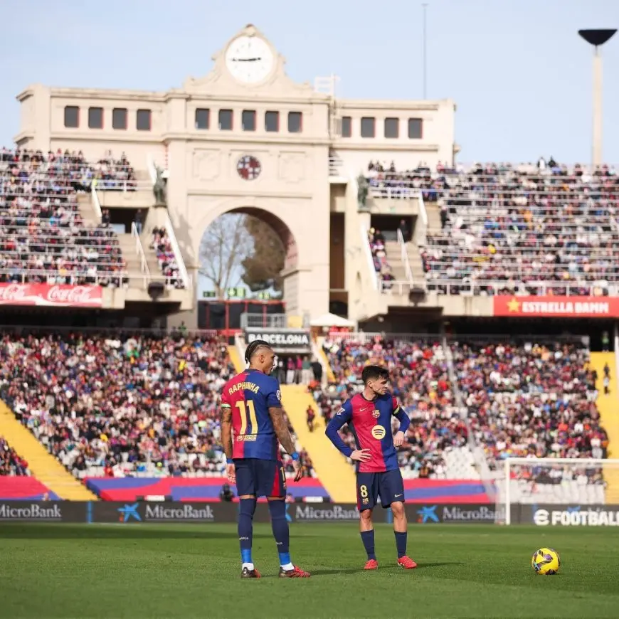 برشلونة يقتنص فوزًا صعبًا أمام ألافيس ويقترب من ريال مدريد في صدارة الليجا