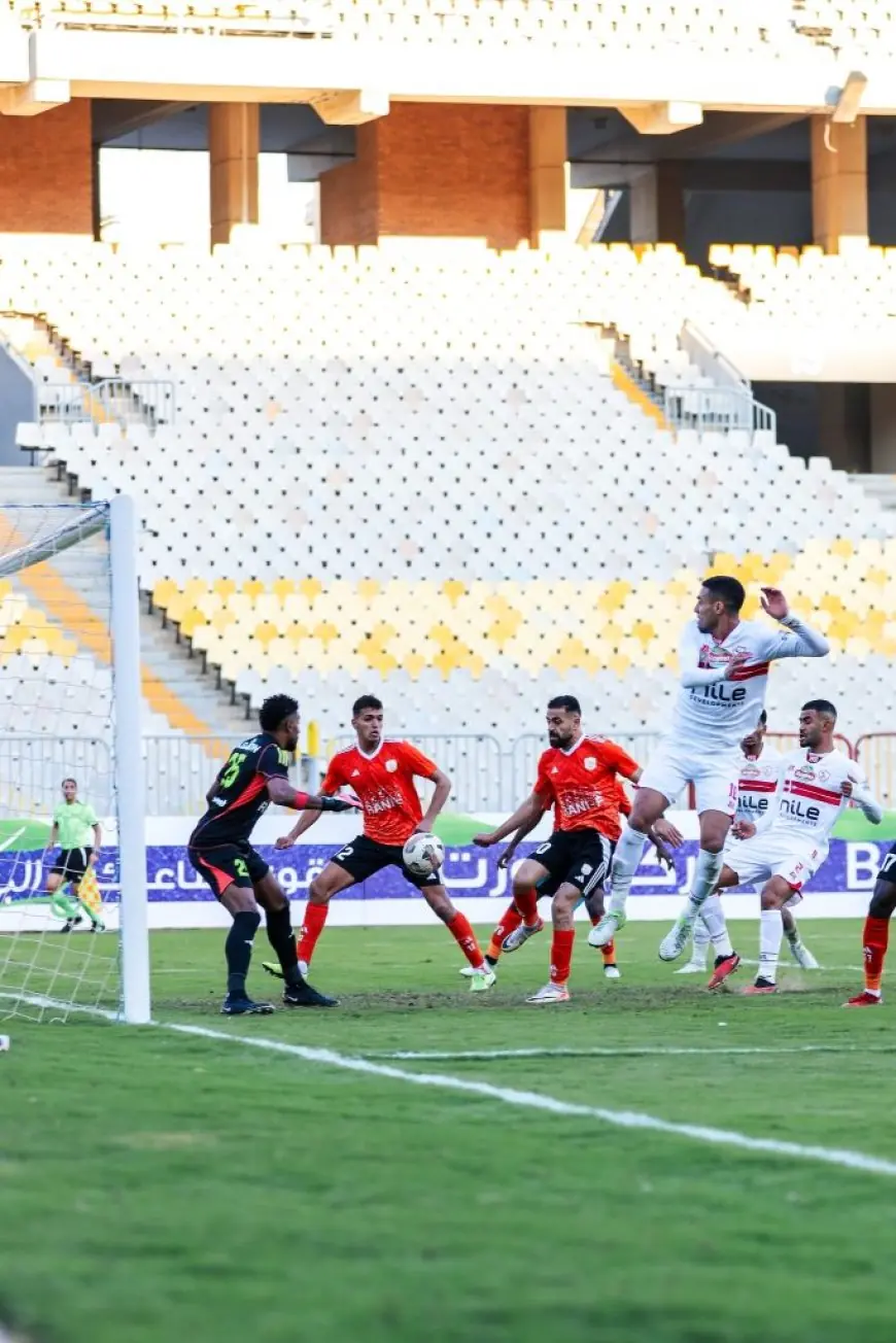 بعشرة لاعبين.. الزمالك يتخطى عقبة فاركو بهدف عكسي