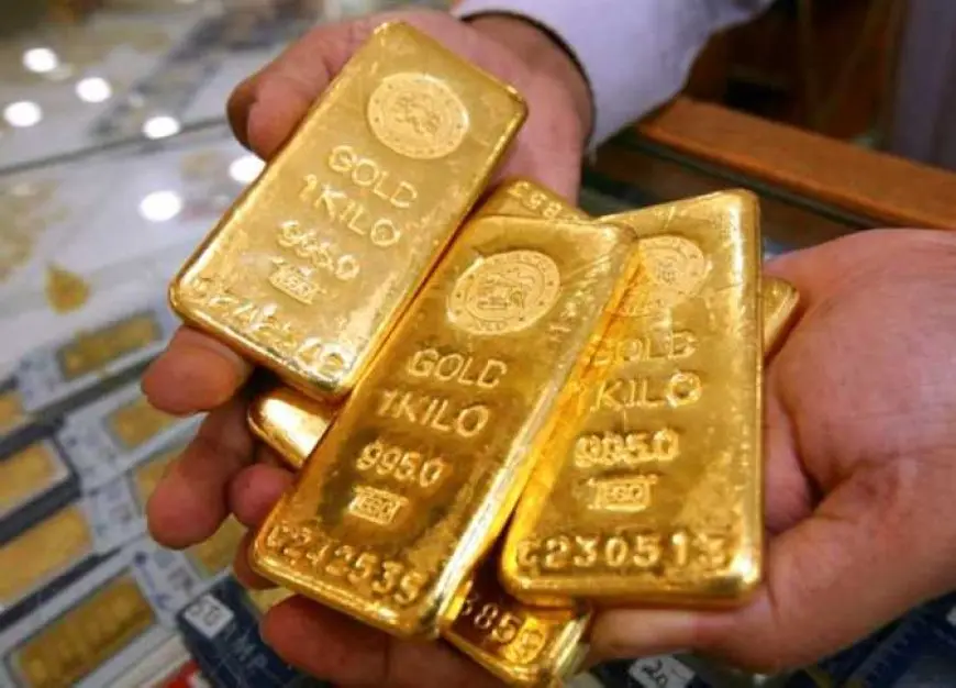 تراجع سعر الذهب عالمياً إلى 52 دولارا