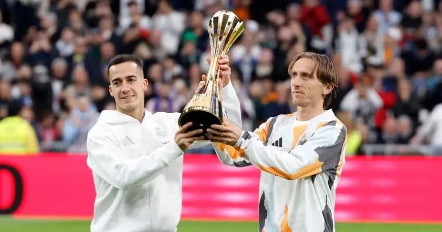 “عاجل: ريال مدريد يعتزم تجديد عقدي مودريتش وفاسكيز لمدة أسبوعين فقط! ما هي التفاصيل؟”
