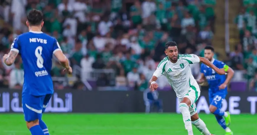 مفاجأة مذهلة: رياض محرز يشير إلى سر تحقيق الأهلي لبطولة دوري أبطال آسيا!