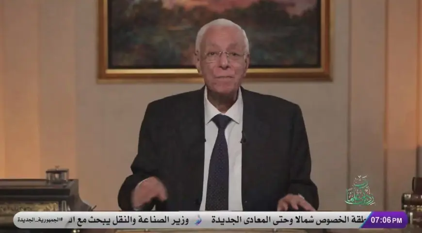 “شاهد كيف تحولت سلسلة وبنطلون مقطوع إلى اختبار للرجولة مع حسام موافي!”