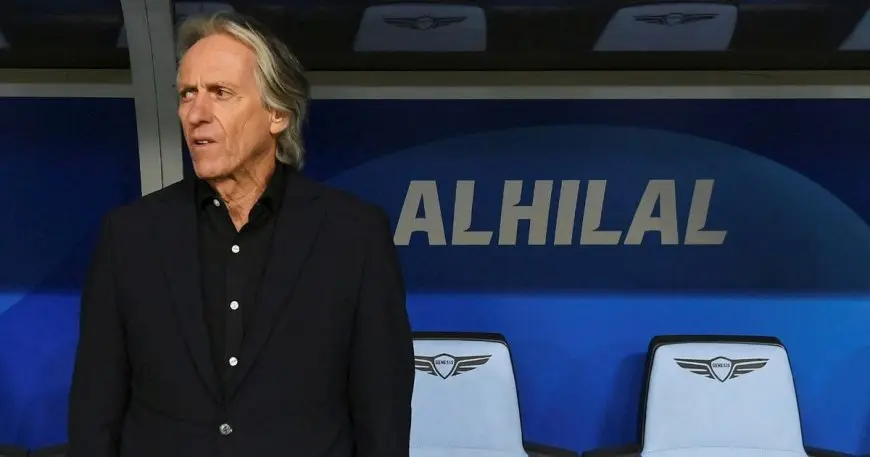 المفاجأة: مدرب برشلونة السابق قد يكون خليفة جورجي جيسوس في الهلال!