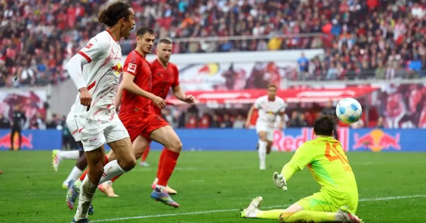 صدمة كبيرة لبايرن ميونخ! لايبزيغ يحطم أحلام هارلاند بالتعادل في صراع الدوري الألماني