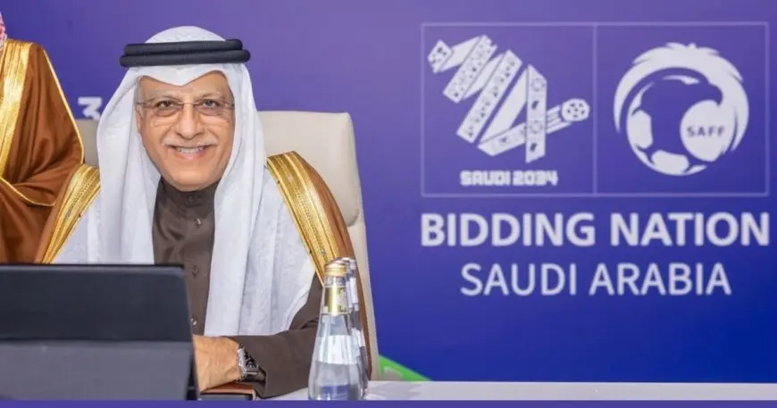 الشيخ سلمان آل خليفة يُشارك فرحة تتويج الأهلي بدوري أبطال للنخبة – لن تصدق ردّ فعله!