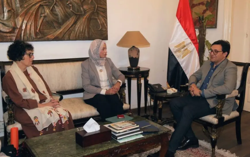 وزير الثقافة يدخل في شراكة مثمرة مع المكنز الإسلامي لتعزيز التعاون وحماية التراث!