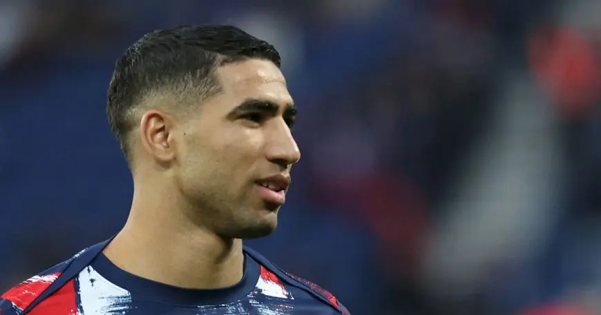 “صاعقة في الدوري الفرنسي: أشرف حكيمي يتألق ويتنافس على جائزة أفضل لاعب إفريقي!”