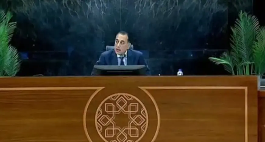“مفاجأة! إعلان مدبولي يعيد الحياة لقناة السويس بوقف إطلاق النار في البحر الأحمر”