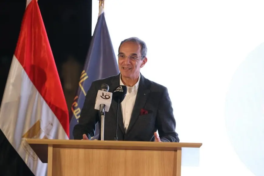 “إشترك الآن: وزير الاتصالات يدعو محافظ طوكيو لتبادل الخبرات في زيارة مصر!”