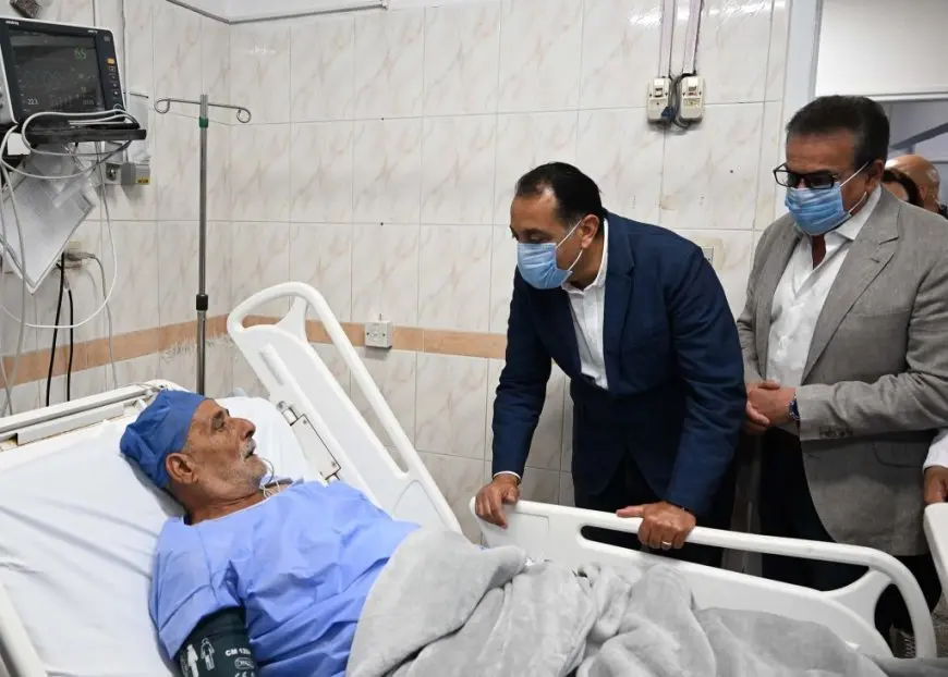 “صور نادرة لزيارة الرئيس لمركز أورام طنطا تثير الدهشة والإعجاب!”