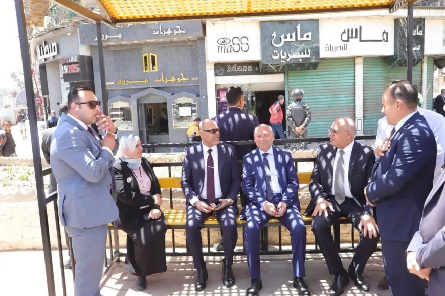 وزير العمل ومحافظ القاهرة يكشفان عن مفاجأة كبرى لعمال التراحيل بباب الشعرية!