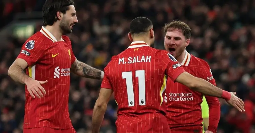 النجم الجديد ليفربول يفوز بجائزة أفضل لاعب في الدوري الإنجليزي لشهر أبريل!