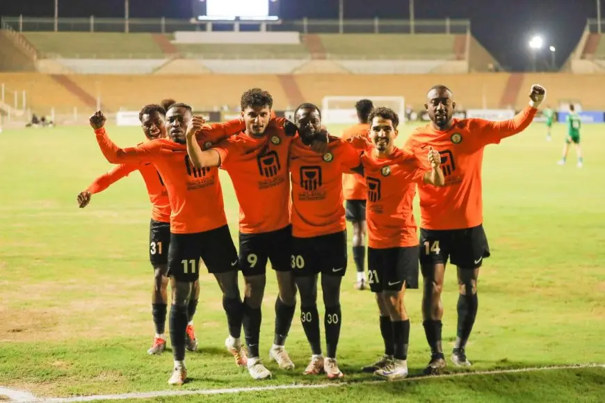 البنك الأهلي يفوز بشكل ساحق على بيراميدز بأربعة أهداف في المباراة الأخيرة في الدوري