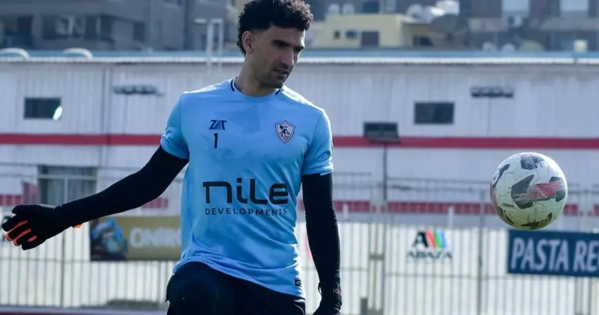 صورة نادرة للزمالك تظهر محمد عواد وحارسين آخرين بعد صعودهم قبل مباراة بيراميدز!