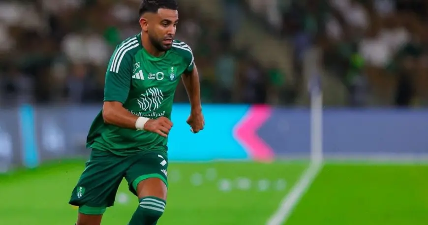 توقعات تشكيلة نارية للأهلي والشباب في دوري روشن السعودي!