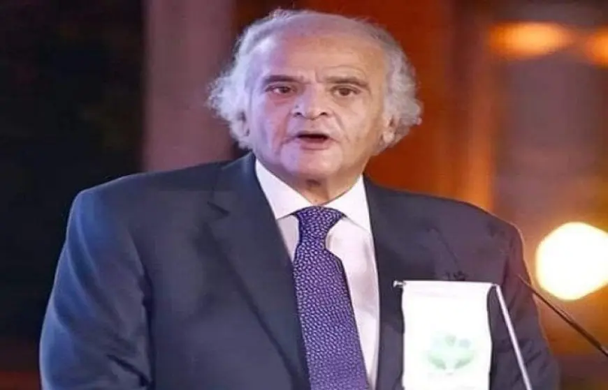 مفاجأة كبرى في الزمالك: الكشف عن تلميح ممدوح عباس لتعاقد جديد مع مدير رياضي رائع!