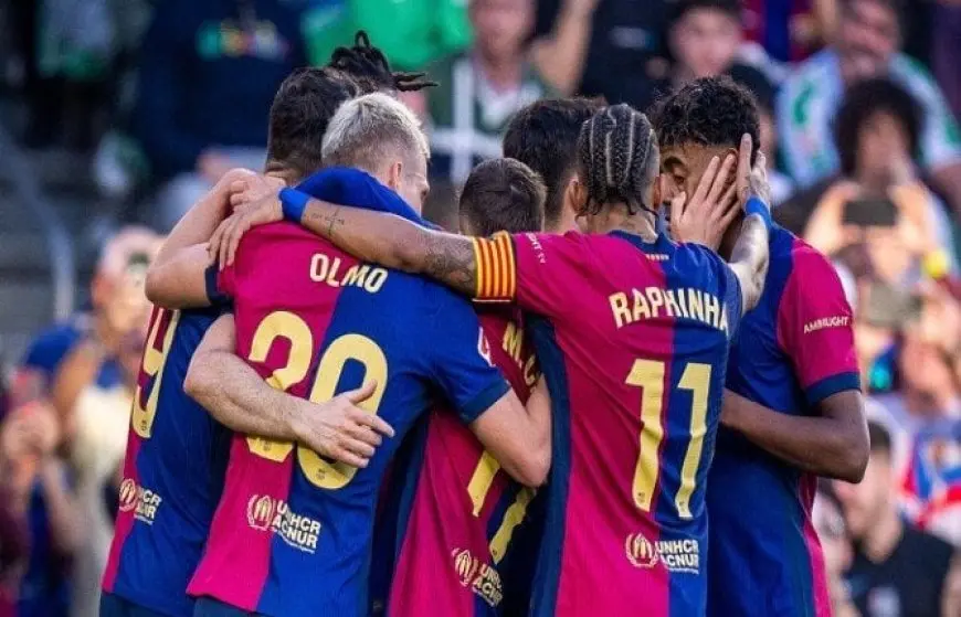 مفاجآت! فليك يكشف عن تشكيلة برشلونة الرسمية لمواجهة الكلاسيكو ضد ريال مدريد