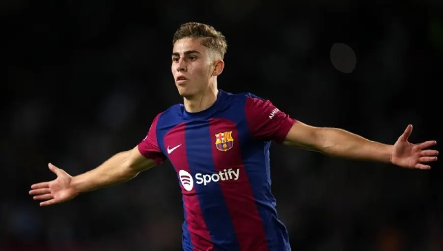 برشلونة يسحق ريال مدريد برباعية ويقترب من التتويج بالدوري الإسباني في مباراة تاريخية!