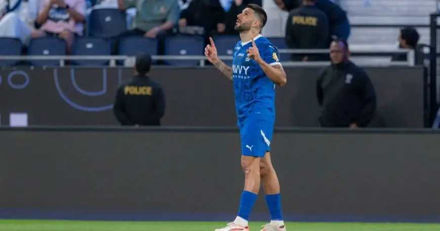 صور وفيديو: الهلال يتألق أمام العروبة ويُؤجل تتويج الاتحاد بلقب الدوري السعودي