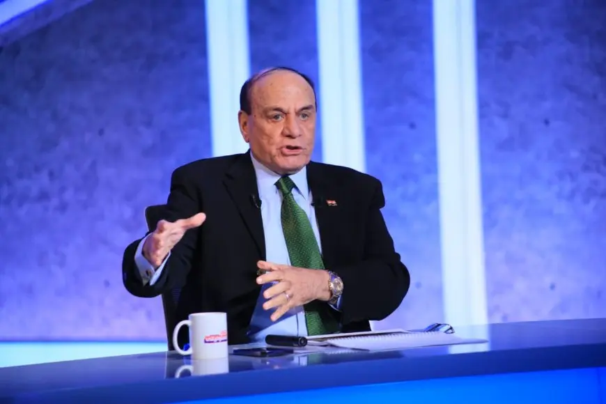 سمير فرج يكشف سرًا مدهشًا عن عمليات أوراسكوم مع وزارة النقل!