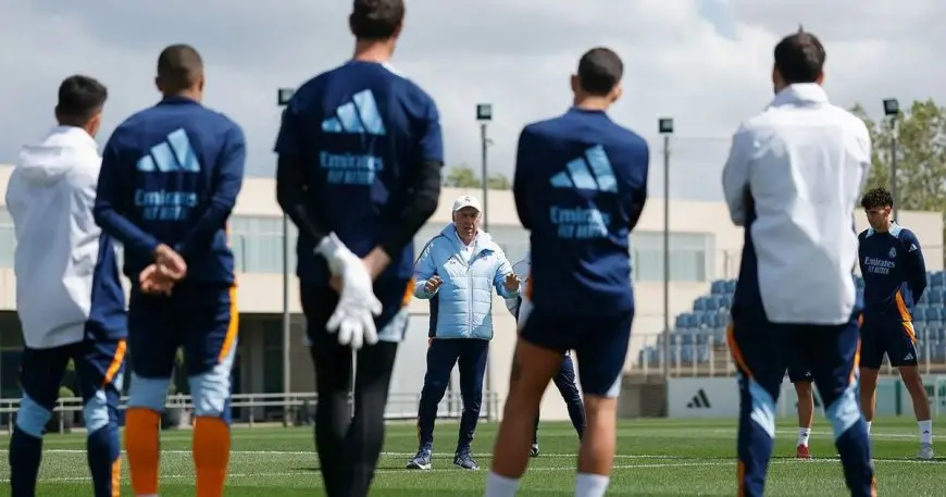 اكتشف كيف صدم أنشيلوتي ريال مدريد وجعل اللاعبين يفقدون الشغف!