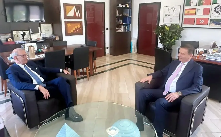 وزير الزراعة يتعاون مع مدير معهد سيام باري لتحقيق الابتكار العلمي في إيطاليا!