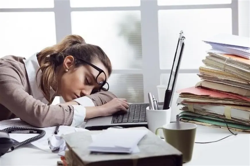 اكتشف كل الإجازات الرسمية المتبقية في عام 2025 – ستُدهشك الجدول الزمني!