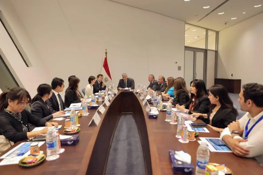 وزير السياحة ومسؤول ياباني يبحثان تعزيز التعاون الدولي في مصر!