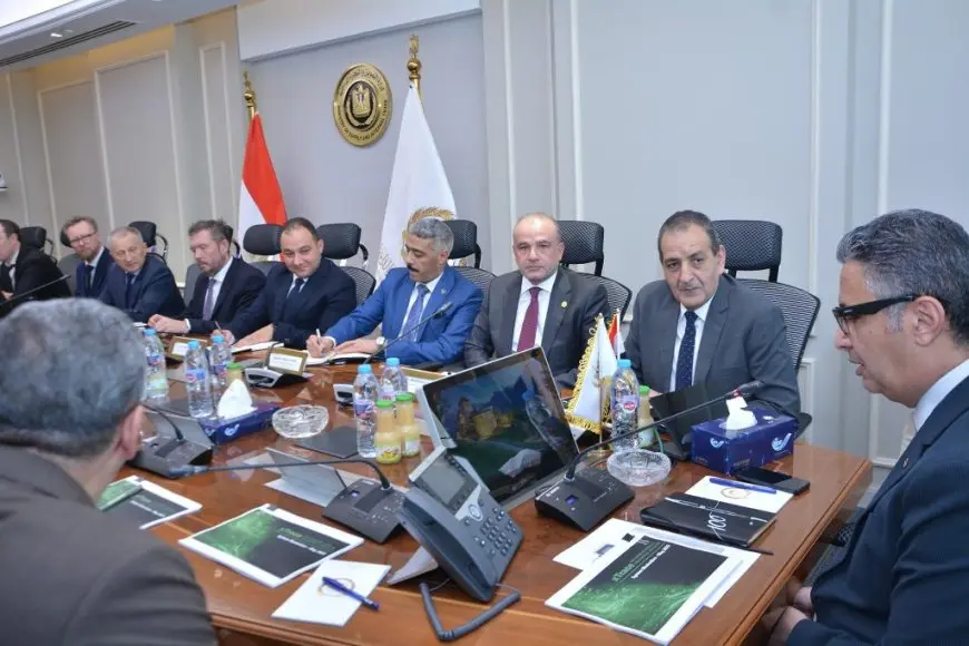 وزير التموين يكشف عن خطة غامضة لمراقبة أسعار السلع الأساسية!