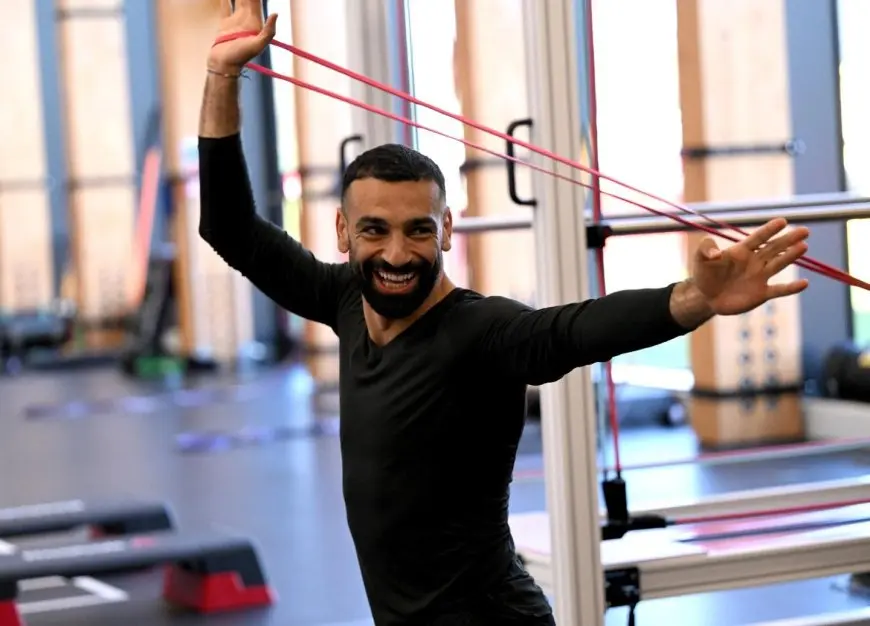 محمد صلاح يتألق في تدريباته استعدادًا لمواجهة برايتون – شاهد الفيديو!