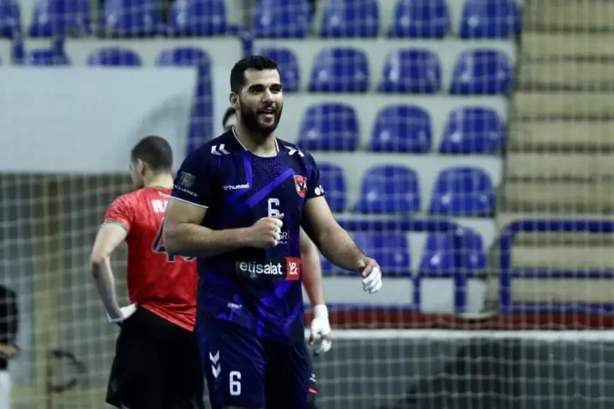 أحمد عادل يتألق كأفضل لاعب في مواجهة الأهلي والجيش الملكي المغربي