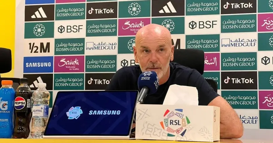 “صدمة بيولي بعد رحيل رونالدو: كيف سيؤثر ذلك على المانشستر يونايتد؟”