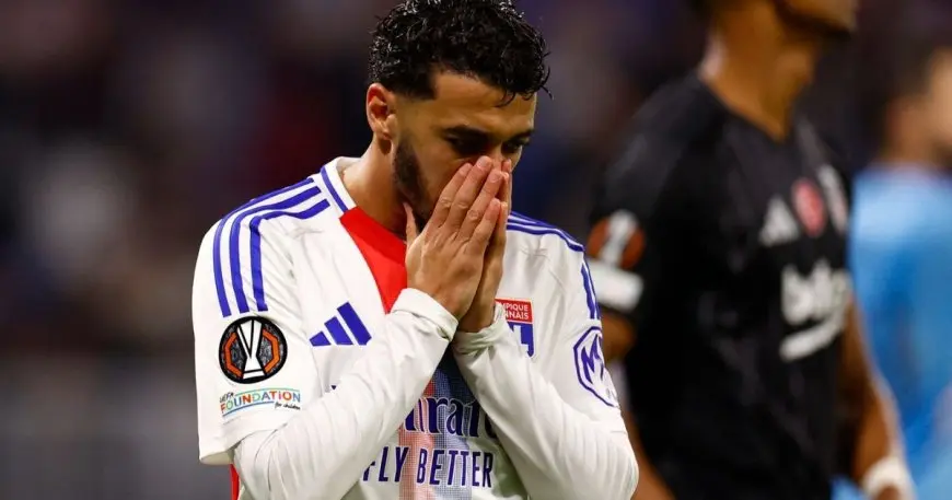 هل يمكن لريان شاكيري تحدي موهبة محمد صلاح في ليفربول؟ اكتشف الجواب الآن!