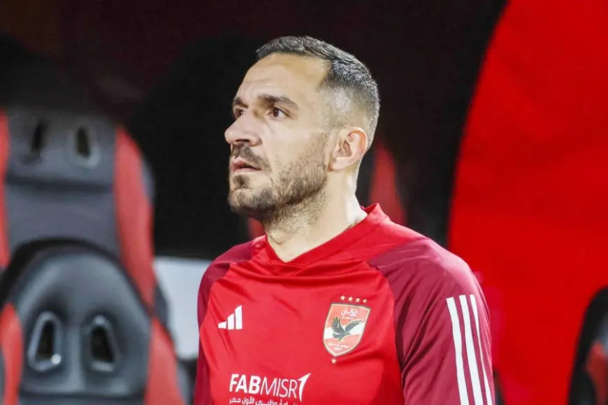 عاجل: علي معلول يفاجئ الجميع بقراره بالرحيل عن الأهلي وعدم المشاركة في كأس العالم للأندية!