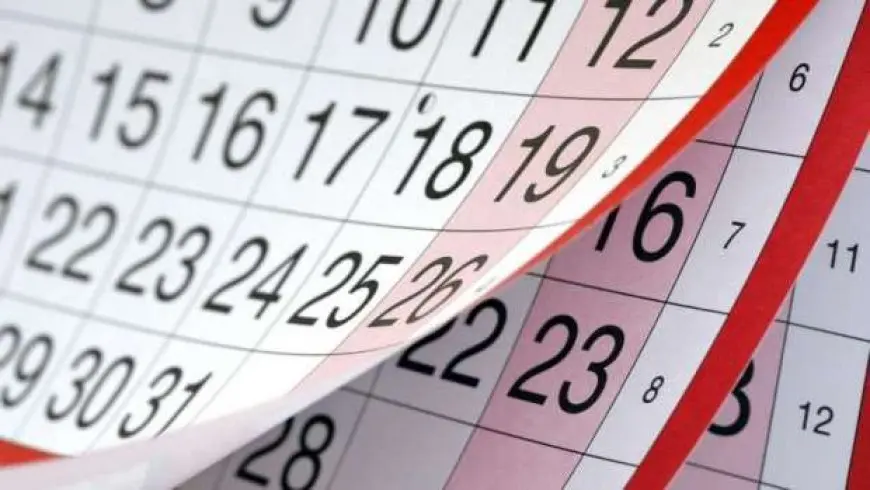 اكتشف جدول الإجازات الرسمية لعام 2025 – لن تصدق مواعيد العطلات المنتظرة!
