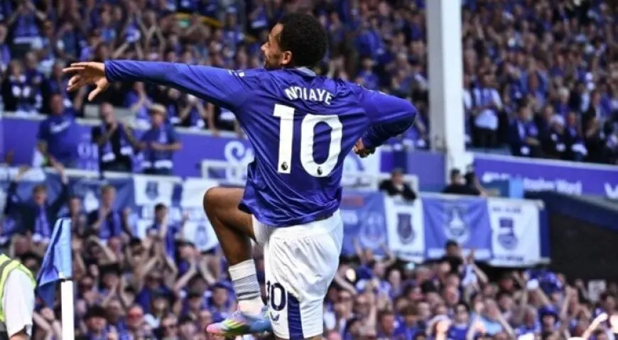 بعد انتظار دام 123 عامًا.. إيفرتون يفوز بشكل مثير في وداع ملعب Goodison Park!