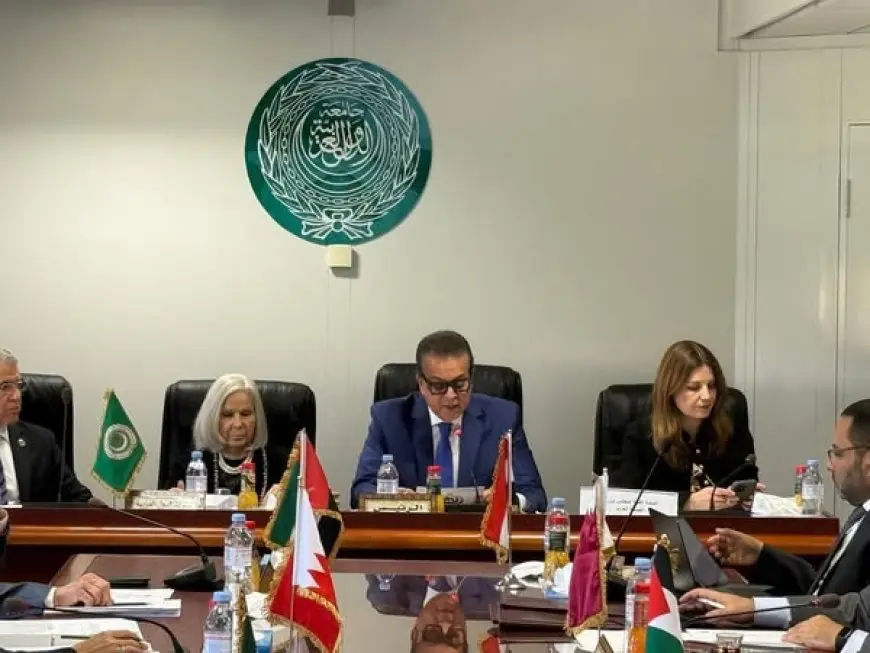 انفراد: خالد عبدالغفار يتولى منصب رئيس اللجنة التنفيذية لوزراء الصحة العرب البارز!