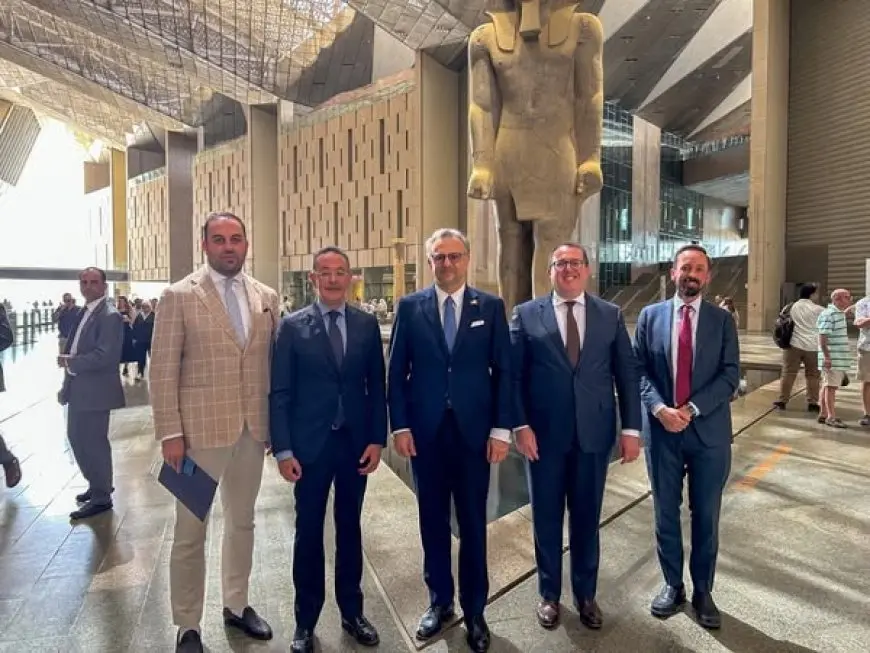 مفاجأة كبرى: مستشار البيت الأبيض يشيد بالمتحف المصري الضخم كمعلم ثقافي عالمي