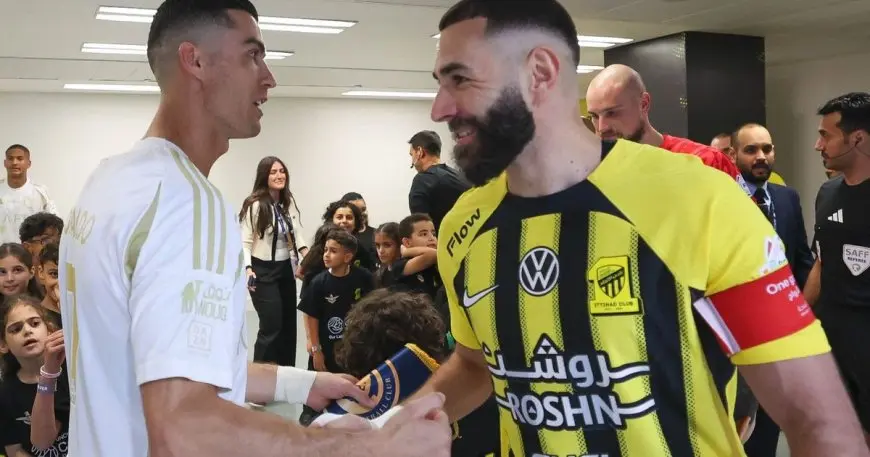 “صراع حماسي بين رونالدو، بنزيما والدوسري لنيل جائزة أفضل لاعب في الدوري السعودي! من سيفوز؟”