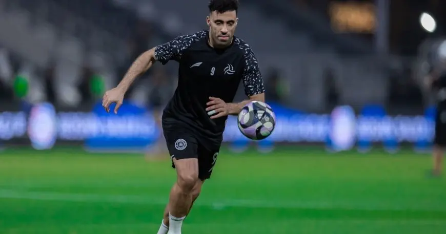 “صدمة لجماهير حمد الله: هكذا أهدر أغرب فرصة في الدوري السعودي!”