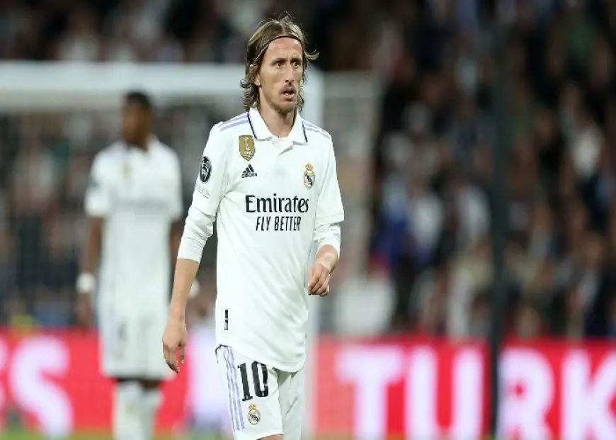 مفاجأة: هل سيغادر مودريتش ريال مدريد قريبًا؟!