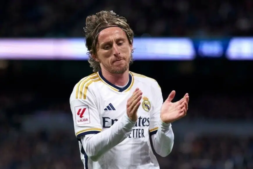 بالفيديو: مفاجأة صادمة! مودريتش يعلن رحيله عن ريال مدريد بشكل مفاجئ بعد كأس العالم للأندية