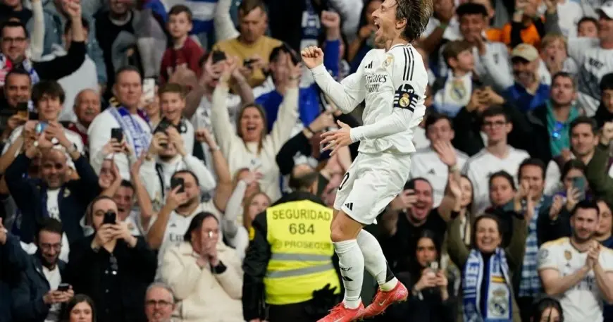 من فشل كبير إلى أسطورة: قصة تحول مودريتش في ريال مدريد!