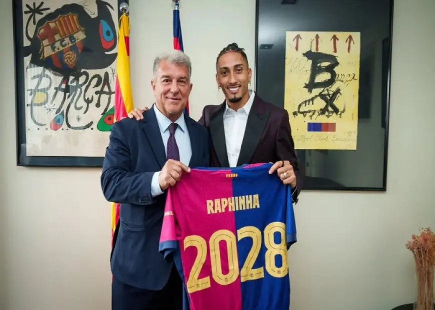 رسمياً: برشلونة يُجدد عقد رافينيا حتى عام 2028!