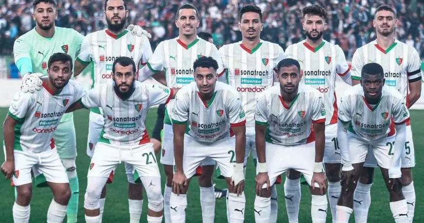 “اكتشف التشكيلة المحتملة لمباراة الديربي بين مولودية الجزائر واتحاد العاصمة!”
