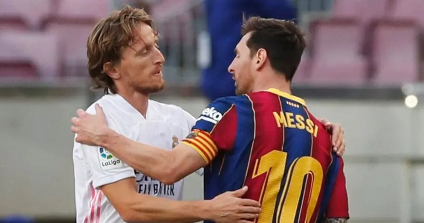 هل سينضم لوكا مودريتش إلى ليونيل ميسي في إنتر ميامي؟ اكتشف التفاصيل الحصرية هنا!