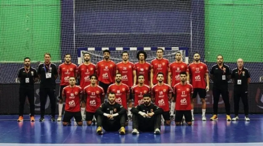 6 بطولات مذهلة! انجازات تاريخية لنادي الأهلي في موسم استثنائي بعد تتويجه بكأس الكؤوس الإفريقية