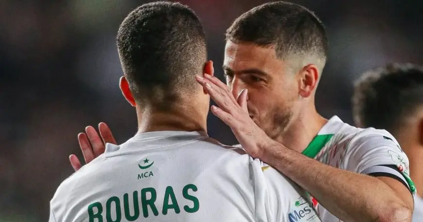 المولودية تفوز بديربي الجزائر وتتصدر الدوري بأداء مذهل!