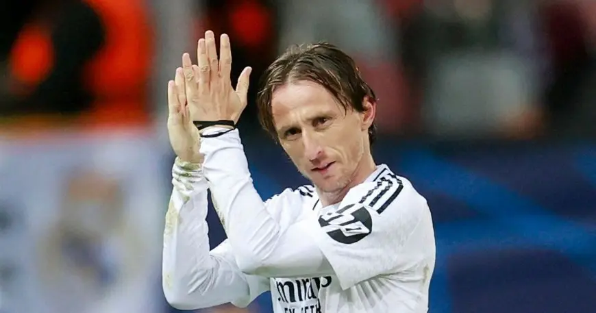 تعرف على تشكيلة ريال مدريد الرائعة في مباراة وداع مودريتش وأنشيلوتي!